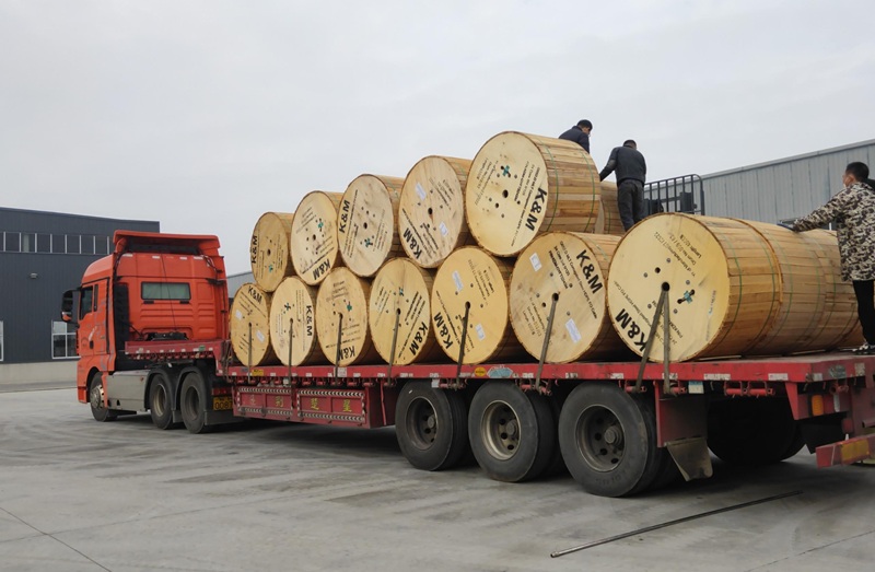 FRP Center Strength Member ADSS Fiber Cable
